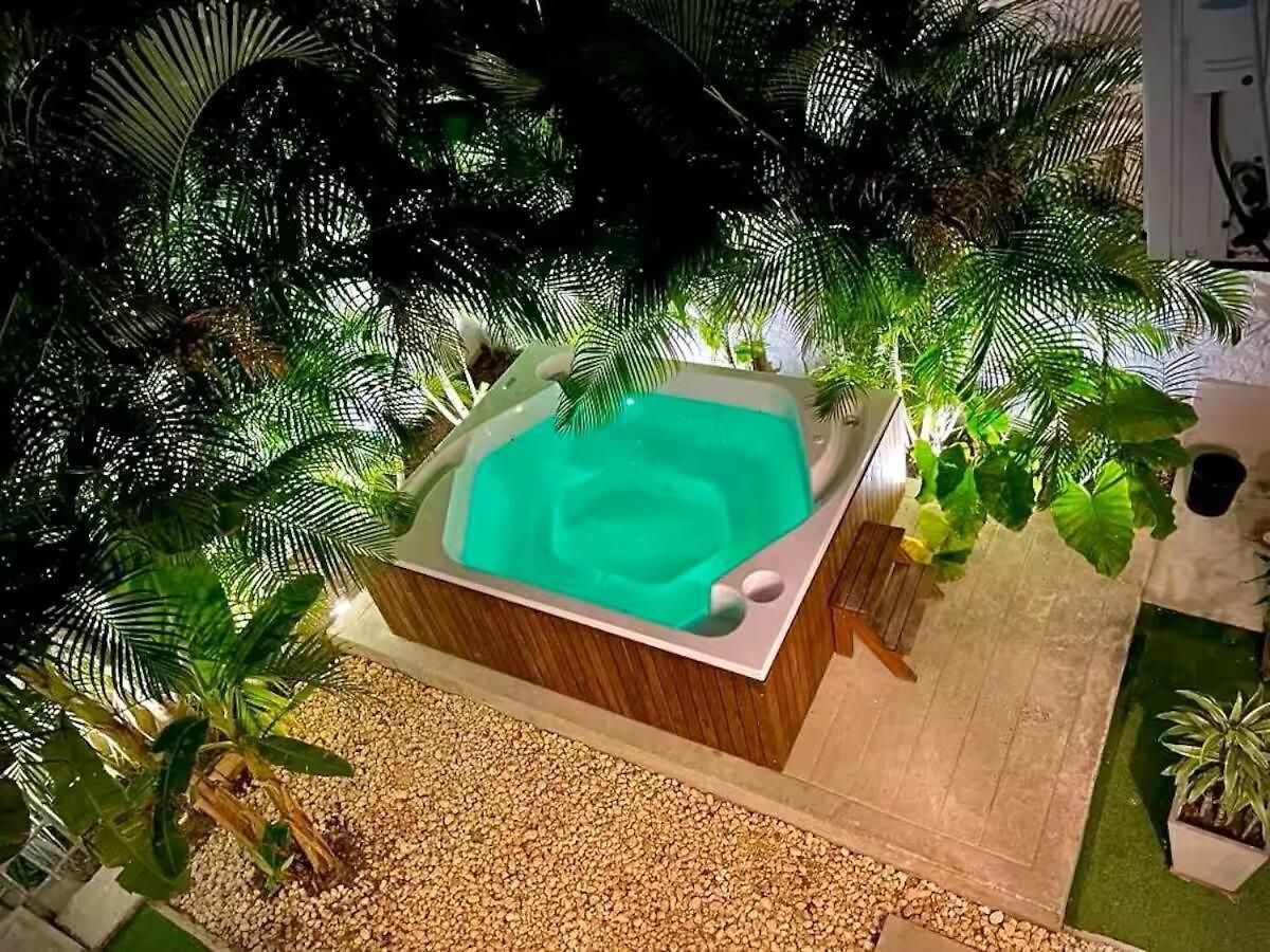 Vibes House *