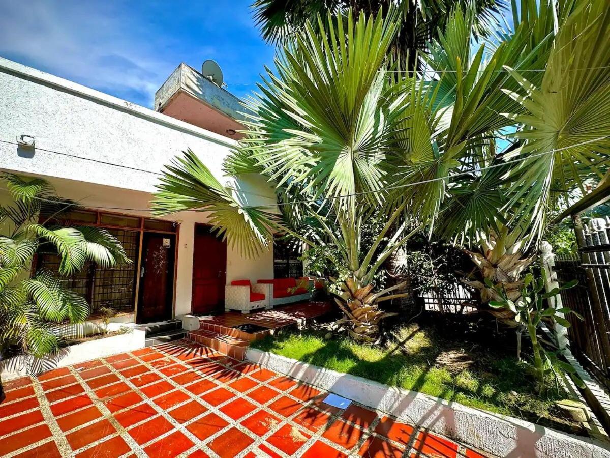 Vibes House * Cartagena