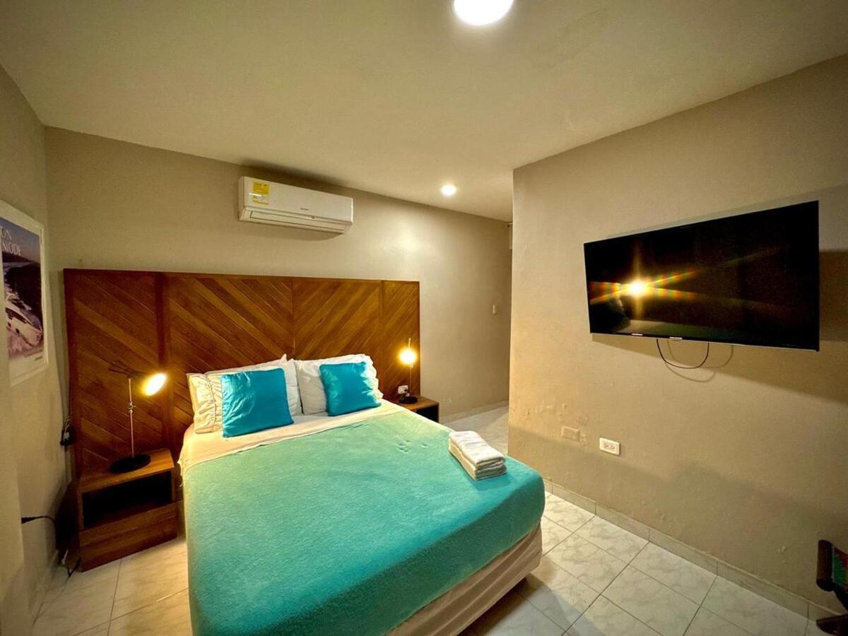 Vibes House Cartagena